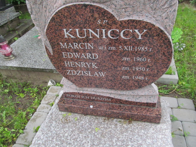 Edward Kunicki Kalinowo - Grobonet - Wyszukiwarka osób pochowanych